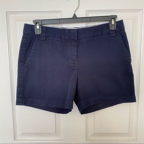 J CREW Chino Women Blue Shorts Size - 6 - Picture 1 of 7